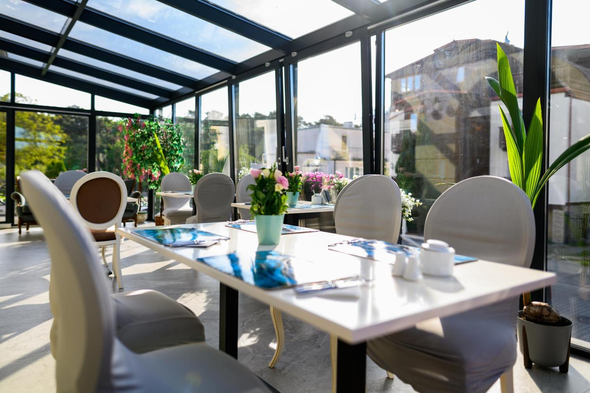 Moris Boutique Beach Hotel Гданьск Экстерьер фото