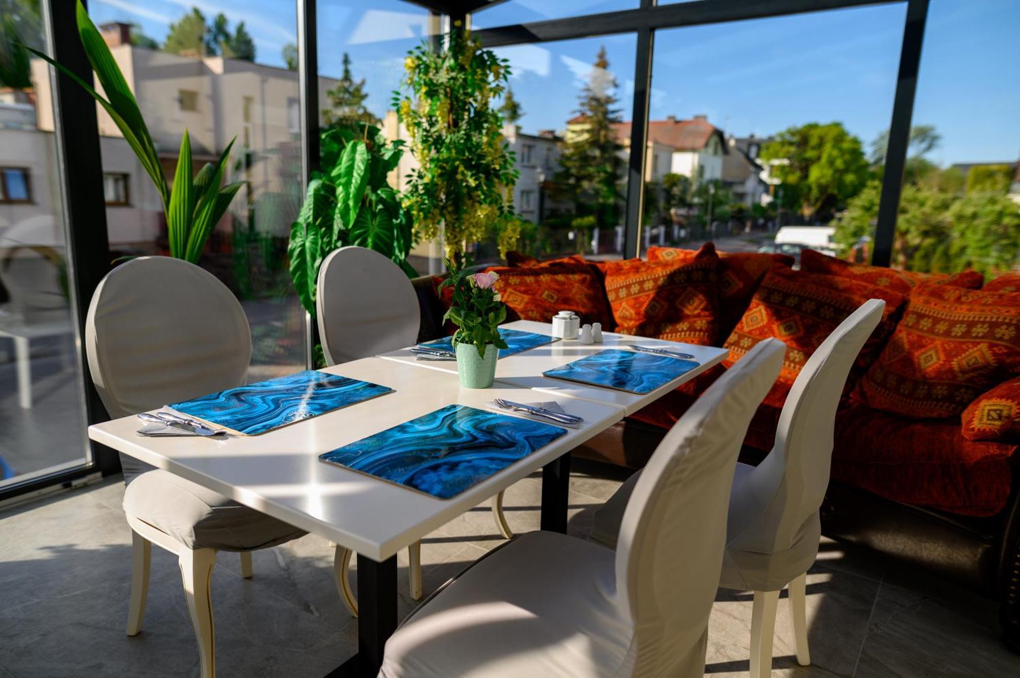 Moris Boutique Beach Hotel Гданьск Экстерьер фото