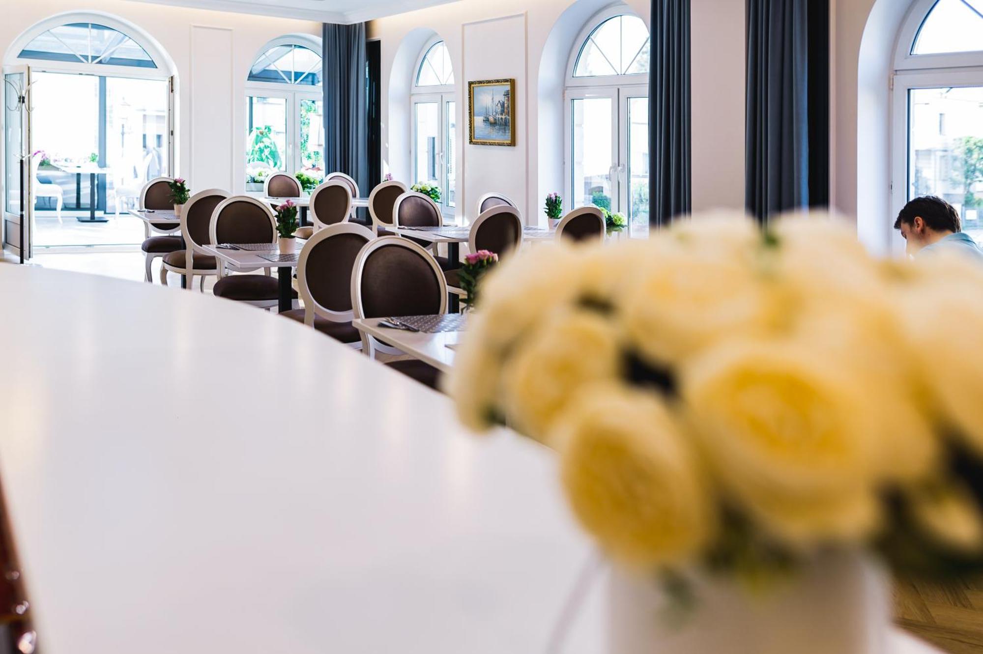 Moris Boutique Beach Hotel Гданьск Экстерьер фото